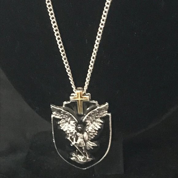 Necklace, Christian, Warrior Angel, Cross, Religious, Faith, Shield, Unisex - Picture 4 of 5